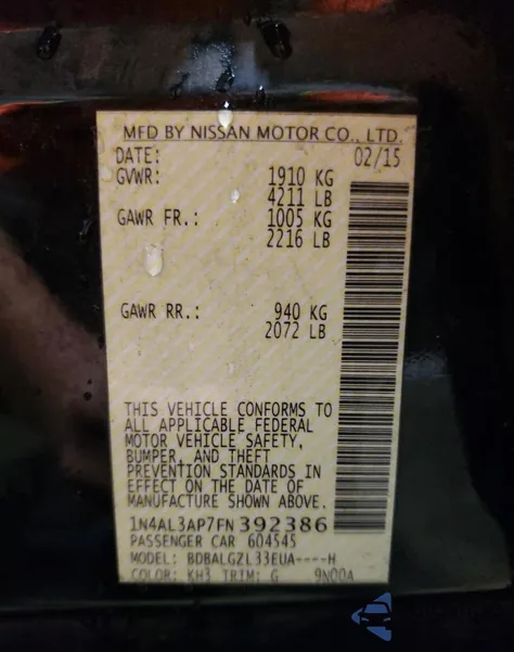 2015 Nissan Altima 2.5 z USA, uszkodzony, nr VIN 1N4AL3AP7FN392386